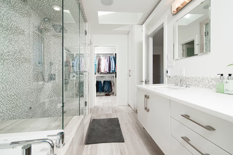 bathroom-model